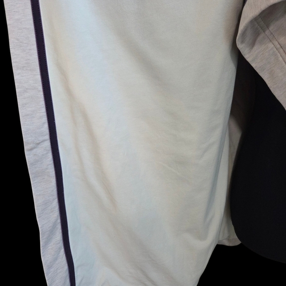 lululemon athletica Cream and Purple That's A Wrap Jacket Size 8   No Size Tag - Picture 6 of 7